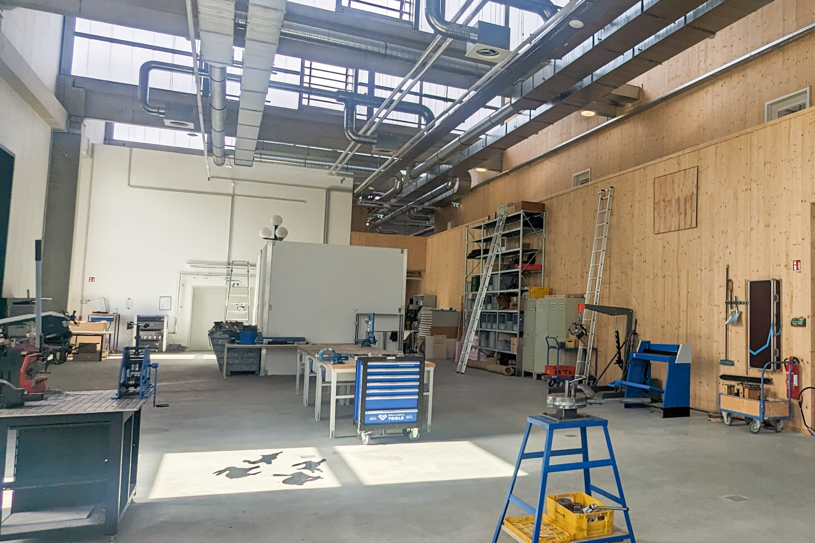 授業料は基本無料、電車も乗り放題。ドイツ在学5年で体感した「教育に