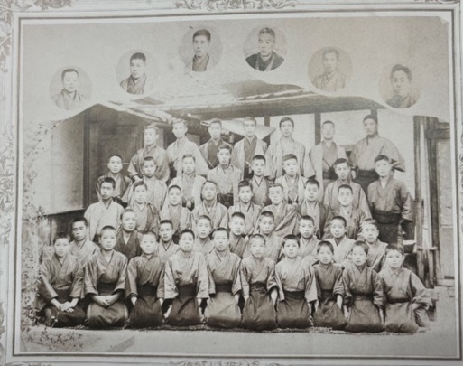 【中古】 伊藤仁斎の古義学 稿本からみた形成過程と構造/ぺりかん社/丸谷晃一 KENCHIKU SHUKAN EXIBITION 斗米真生「階段のある暮らし