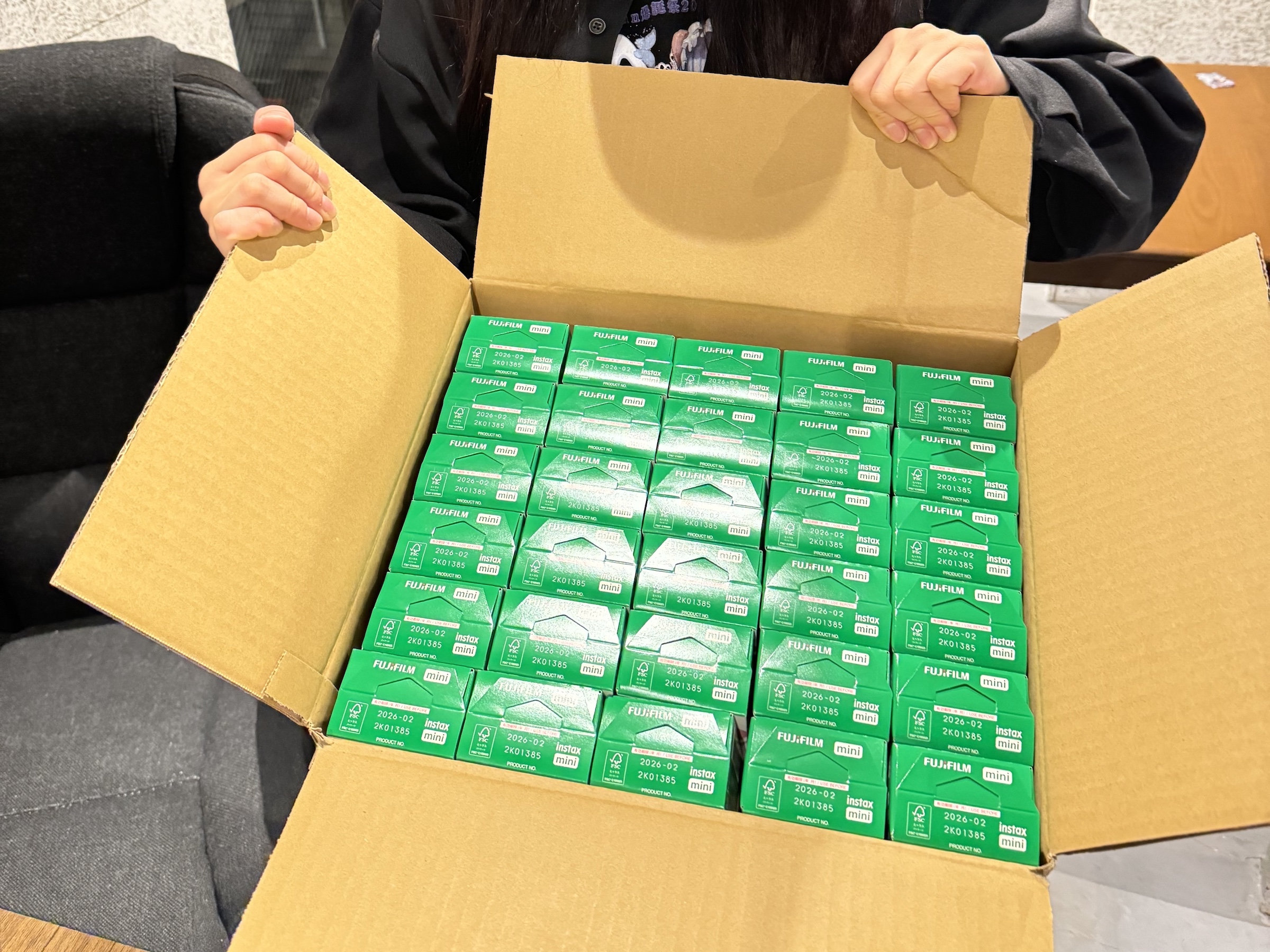 チェキで「100億経済圏」まわす地下アイドル業界の夢と実情…「推し