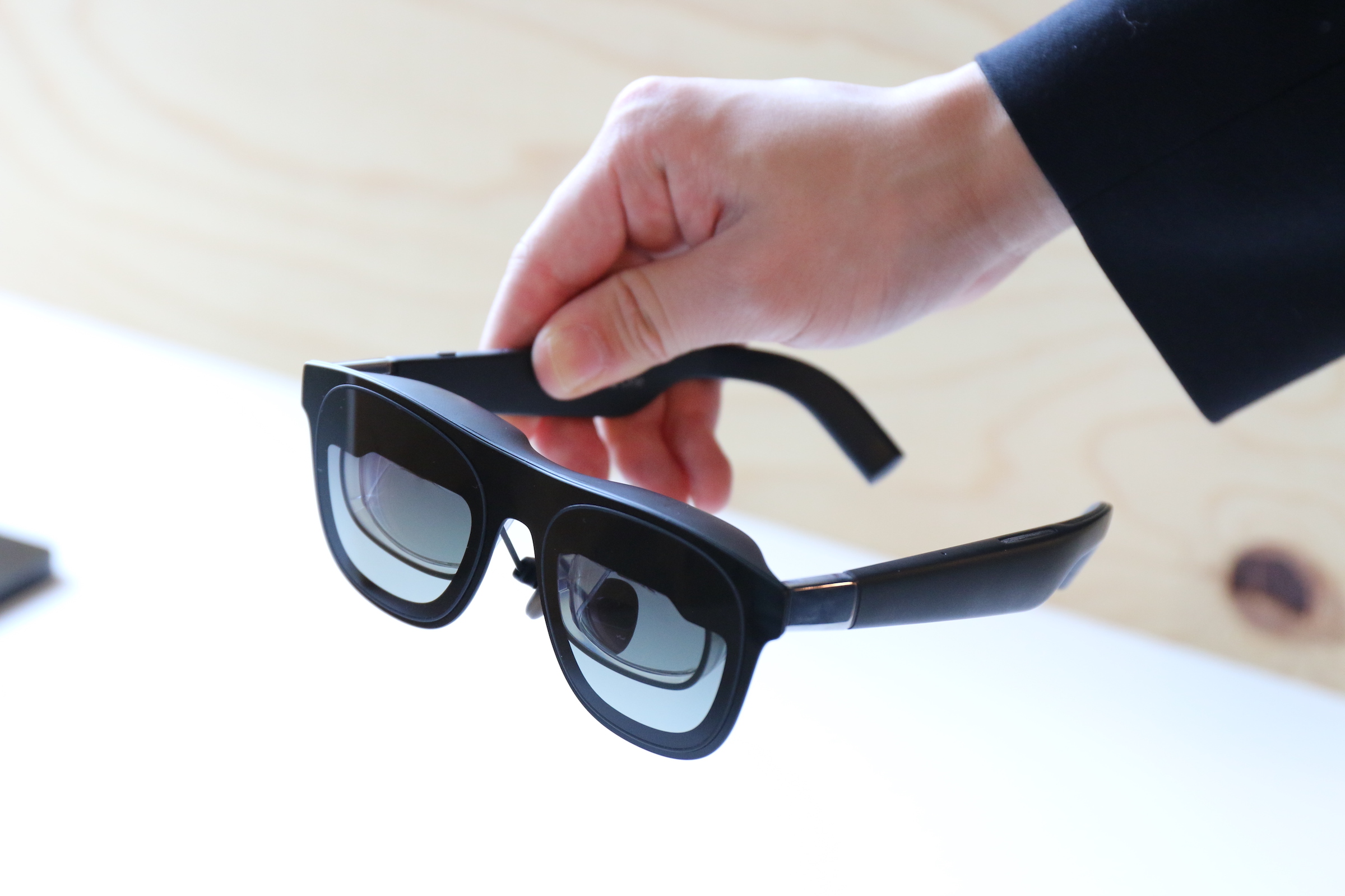 新型ARグラス「XREAL One」を触ってみた。創業者が語る「Vision