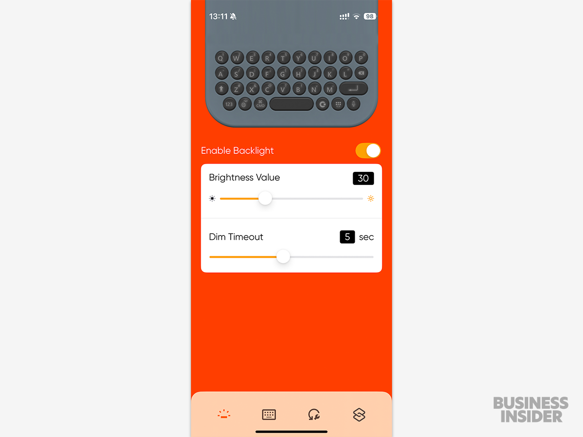 iPhoneケースに物理キーボードが付いた「Clicks Keyboard」レビュー