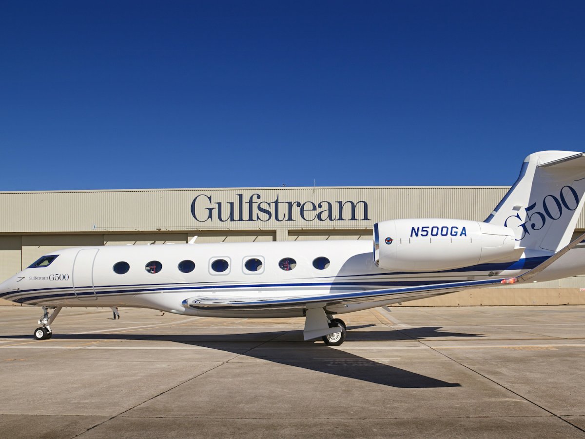 ❶　1/200　ガルフストリーム G550 9K-AJF クウェート政府専用機 G550 | Gulfstream | 丸紅エアロスペース株式会社 ガルフストリーム GV