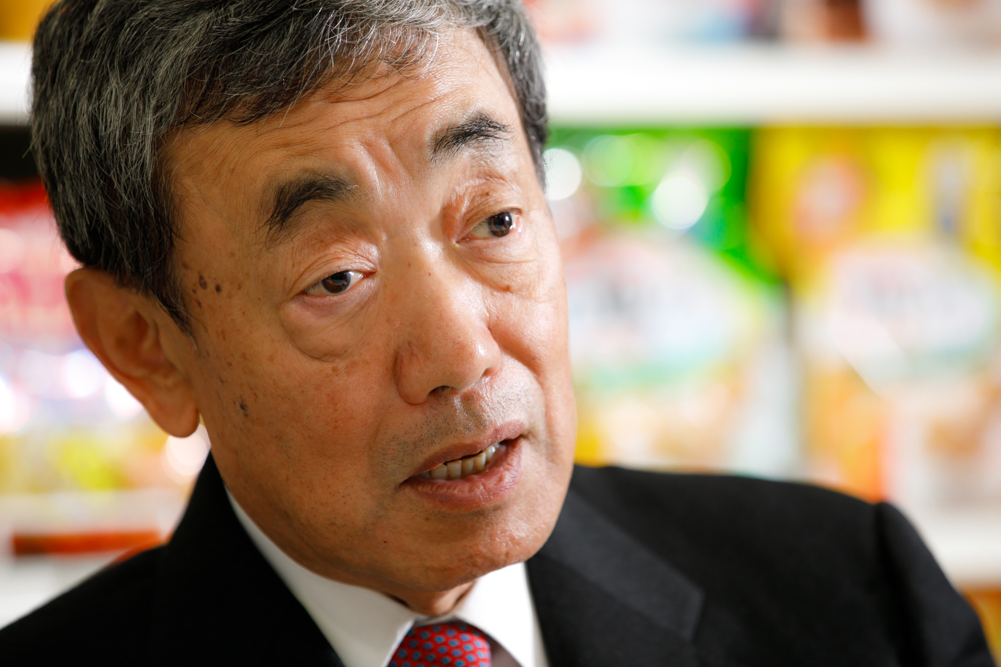 リーダーは大きな目標を立てよ。そうすれば会社の仕組みと風土は変わる