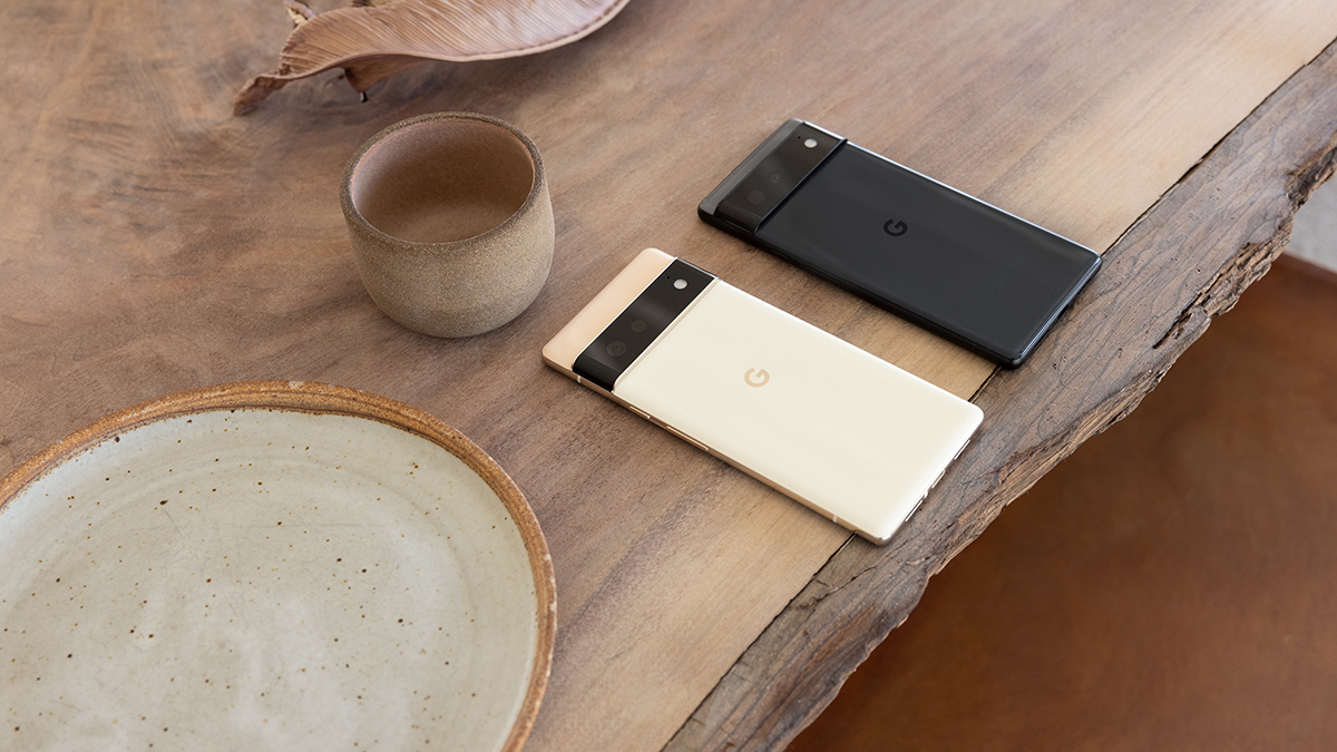 グーグル独自チップ搭載「Pixel 6/6 Pro」が10月28日発売。2機種の違い