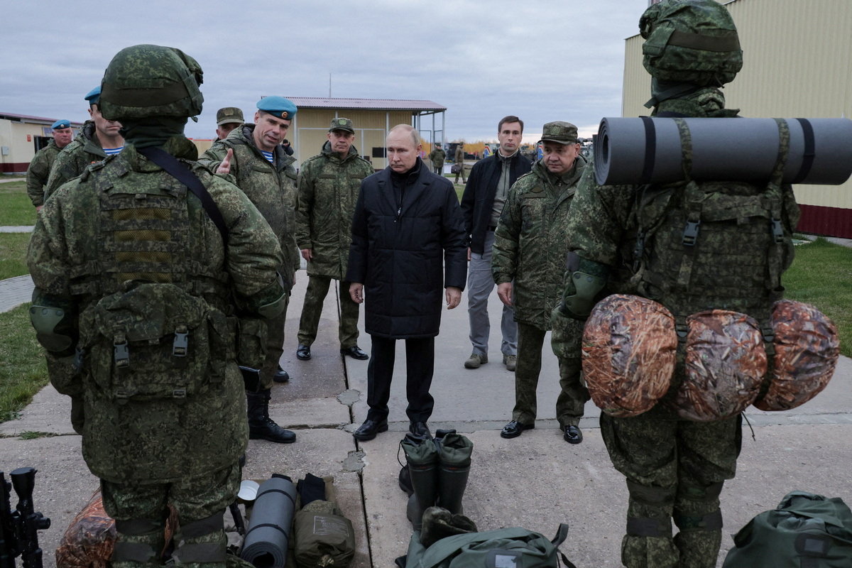 ロシア軍は「ほとんど使えない」旧式ライフルを予備役に支給している