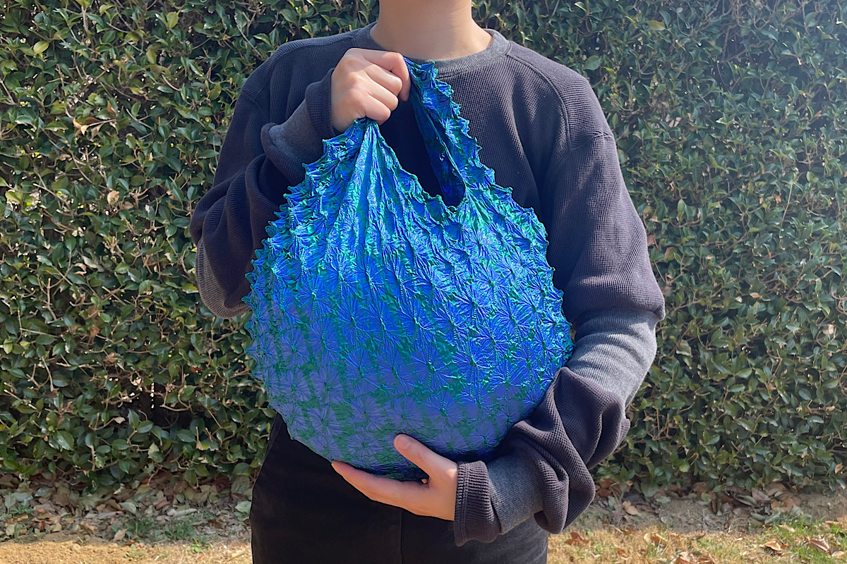 見た目以上の収納力。トゲトゲがかわいくて機能的な「BUNZABURO」の