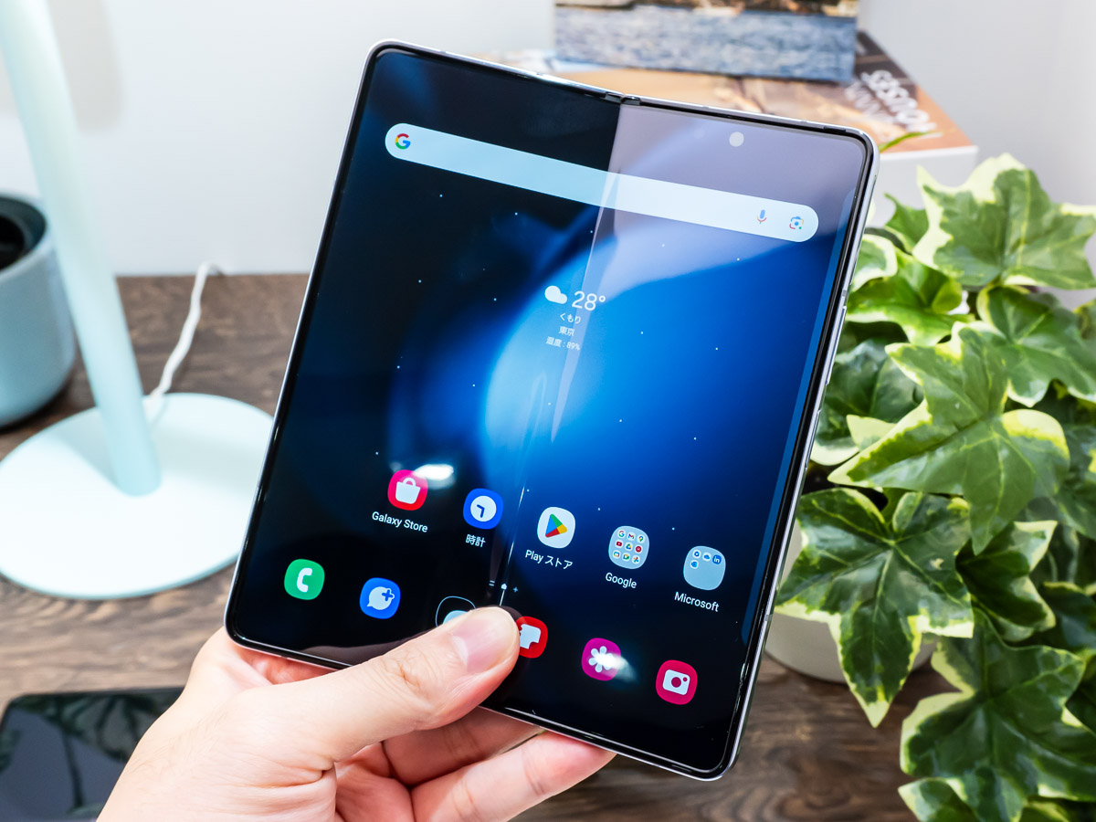 サムスン「Galaxy Z Flip5」「Fold5」が日本上陸。折りたたみスマホ