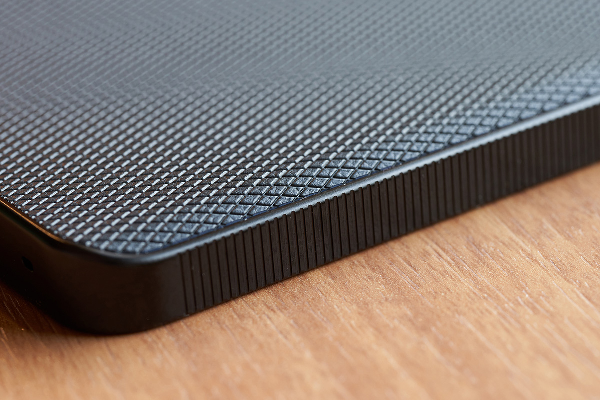 ライカ本気の最新スマホ「Leitz Phone 3」ソフトバンクが発売。作例で