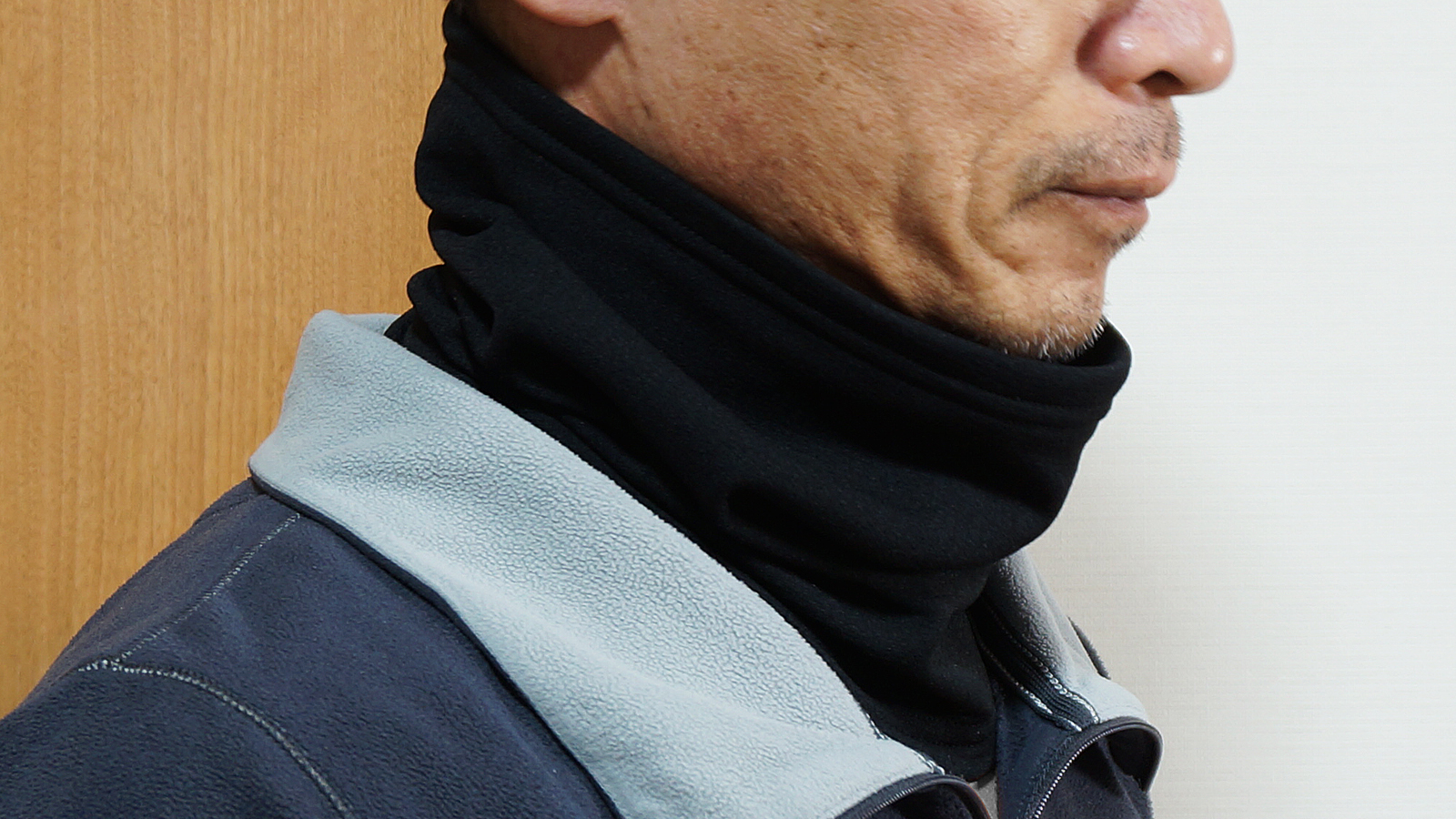 朝晩冷え込みの救世主！ ザノースフェイスのネックウォーマーは暖かく