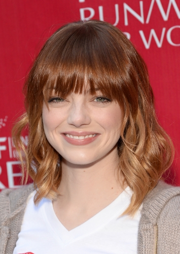 この夏のヘアスタイルは ハリウッドで流行中の ロブ に決まり Mashing Up