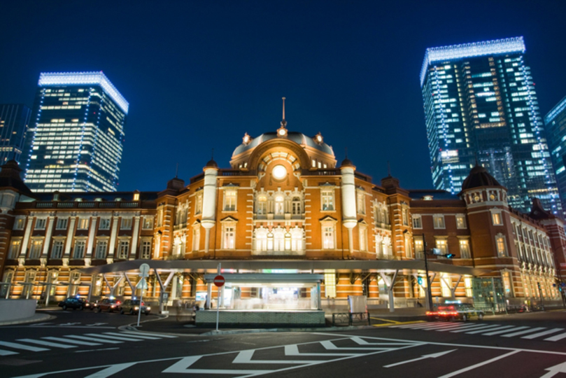 祝 100歳 ここでしか買えない限定品で祝う東京駅のバースデー Mashing Up