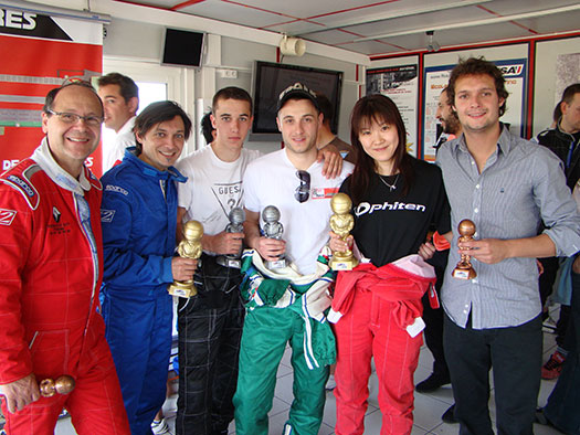 日本女性の華麗なる転身 レーシングドライバーから経営者へ Mashing Up