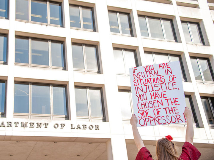 人種 ジェンダー 年齢 イコール ペイ デイ に賃金格差を考えた Mashing Up