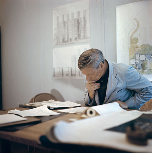20170501_louis_kahn_office.jpg