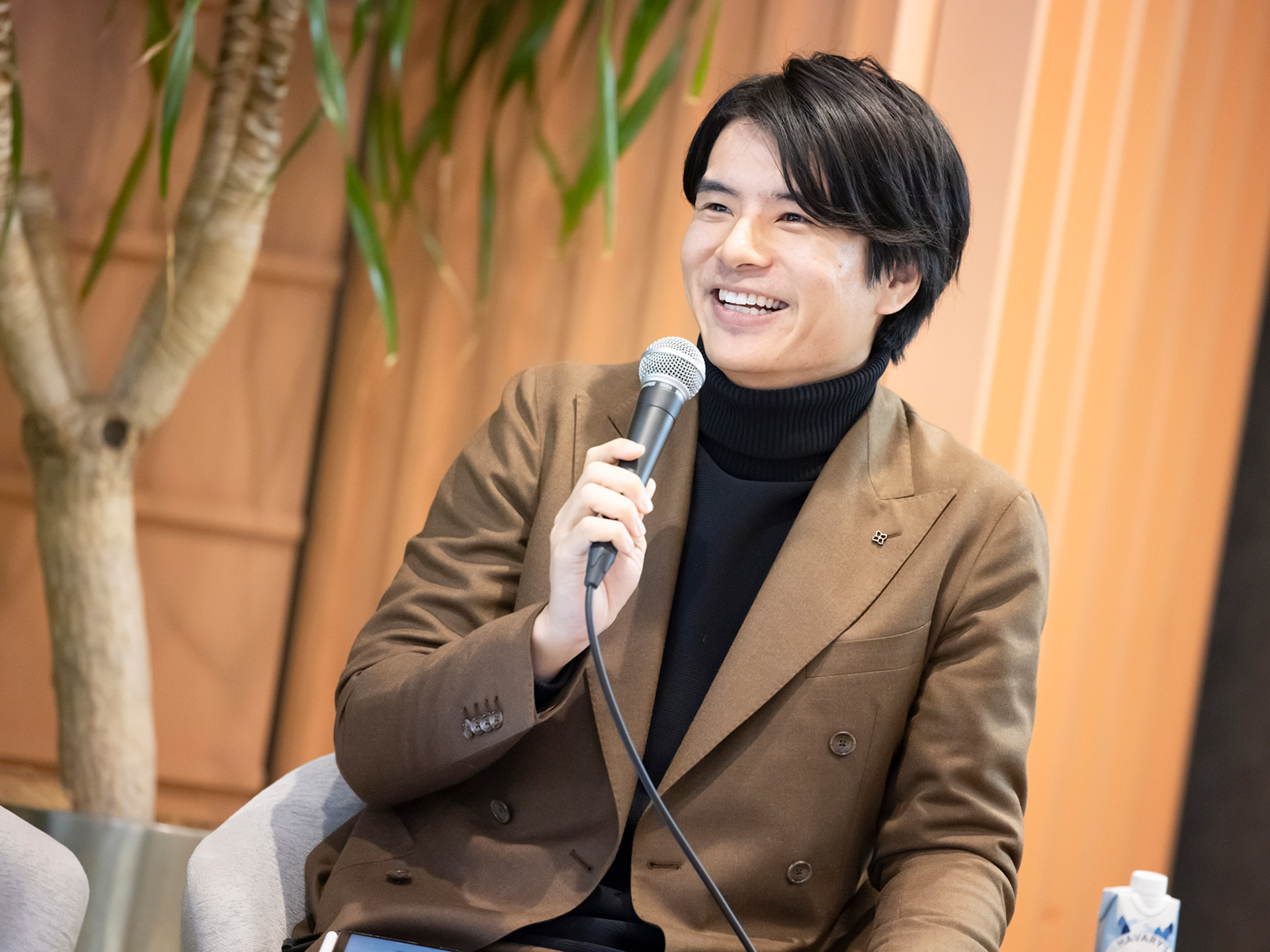 起業の壁を超えた先にある、無限の成長と価値あるつながり。若手起業家