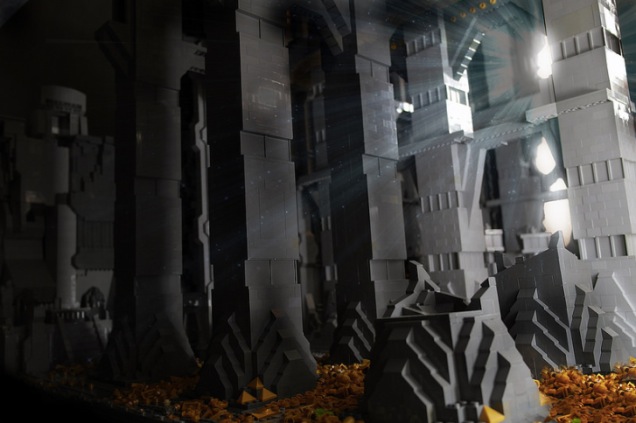 150902LEGOhobbitinside.jpg