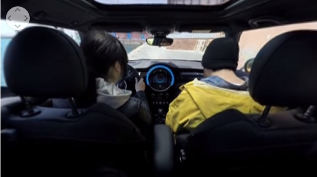150930_mini_cap2.jpg