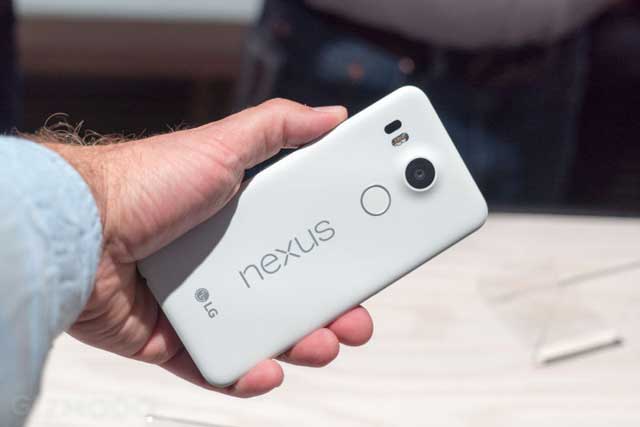 150930nexus5x6phandson01.jpg