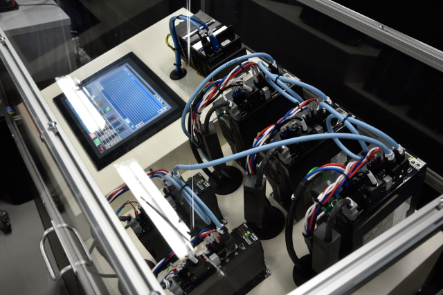 151002omron-09.jpg