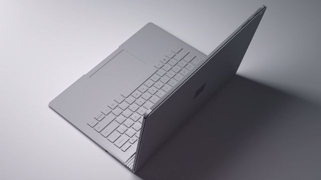 151006_surfacebook3.jpg
