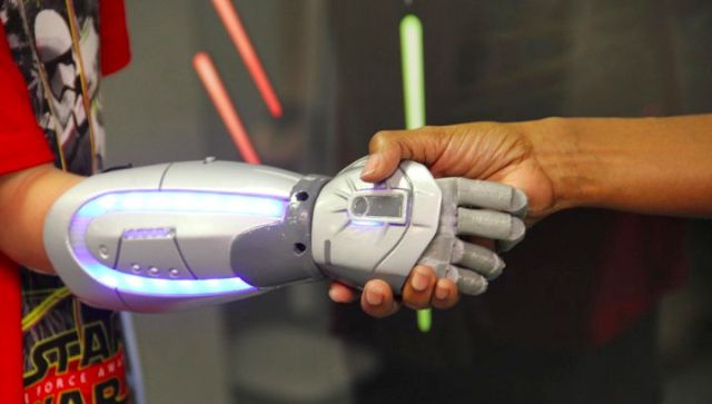 151013openbionics2.jpg