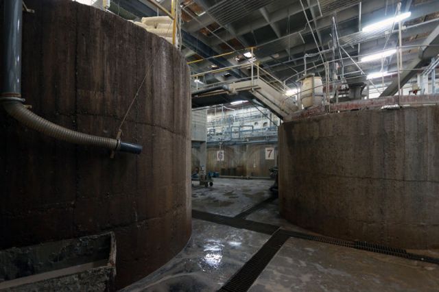 151015_toiletfactory13.jpg