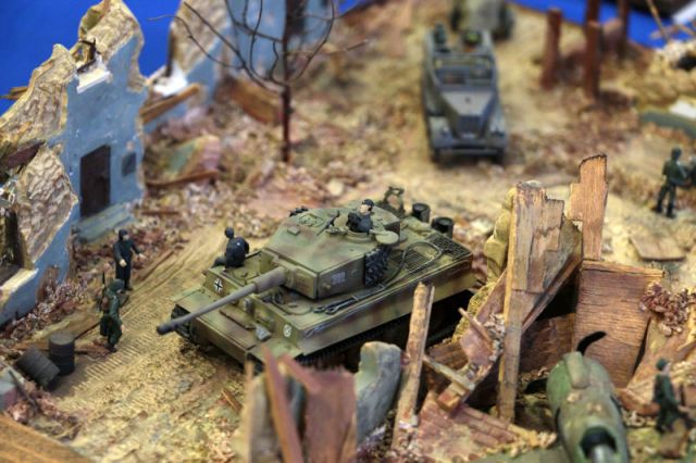 151016warscalemodels21.jpg