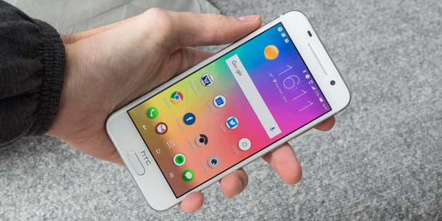 151021htconea9handson02.jpg