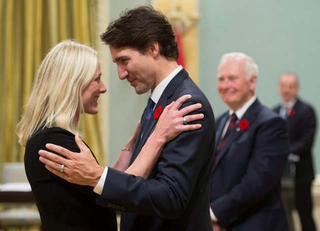 151107ca_cabinet3.jpg