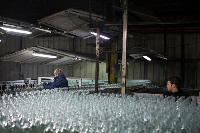 160209glassisraels5.jpg