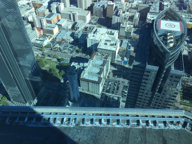 2160322_skyslide_3.jpg