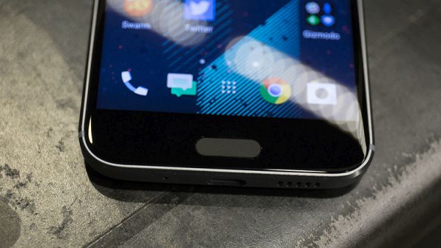 160414_htc105.jpg