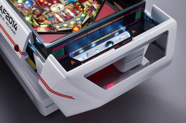 160420startrekpinball2.jpg