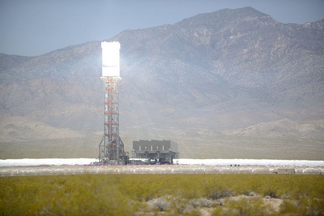 160523_worldlargestsolarplant_2.jpg