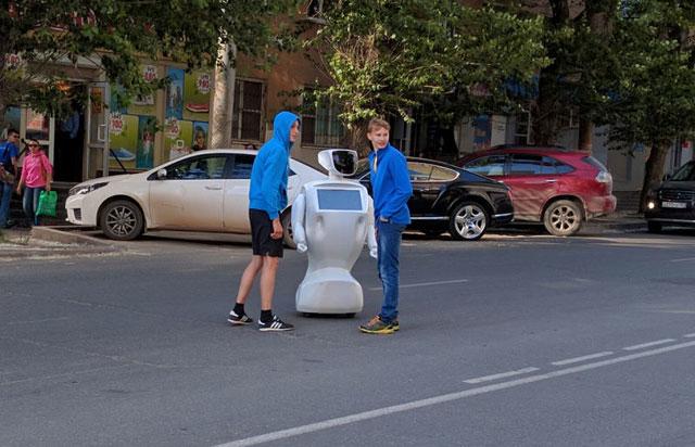 160617runrobotrun02.jpg