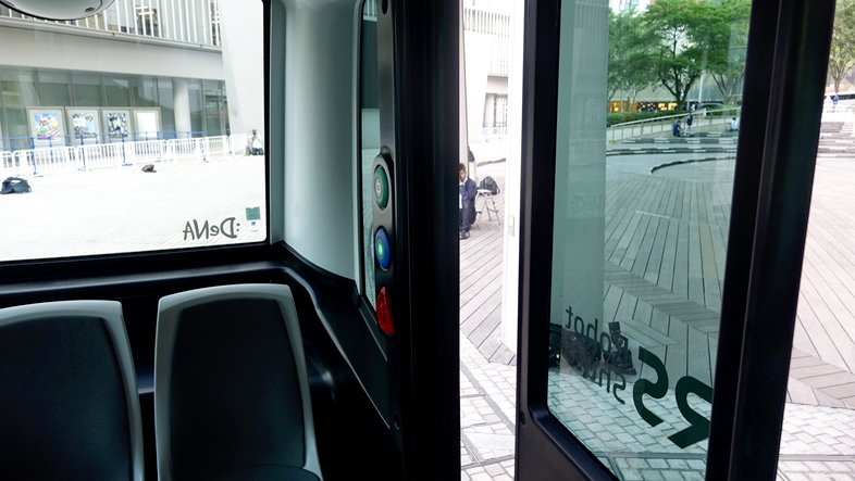 160707denabus03.jpg