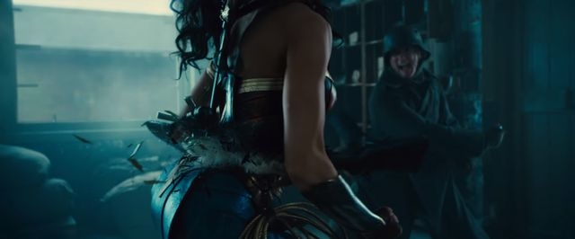 170725wonderwoman_04.jpg