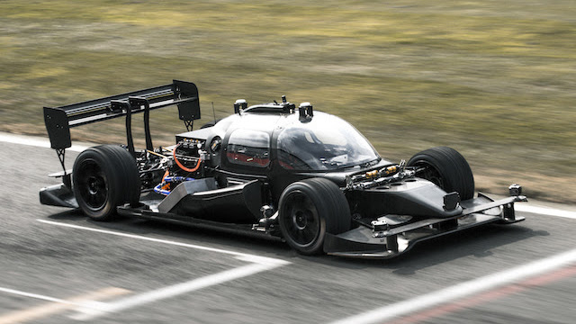 .世界初の自動運転車によるカーレース「Roborace」テストカー2