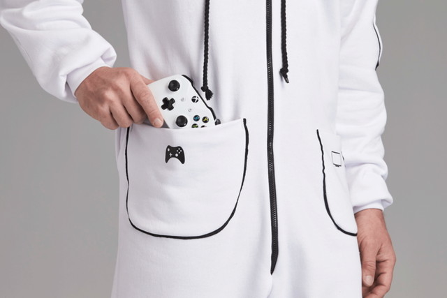 160825_onesie3.jpg