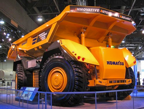1 荷台だけで走る自動運転ダンプカー、コマツが開発