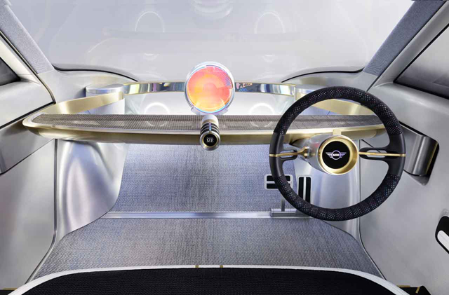 MINI VISION NEXT 100のコントロールパネル