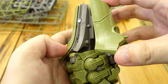 ロシア・ロボ「チェルノ・アルファ」のプラモデルが超楽しい!6