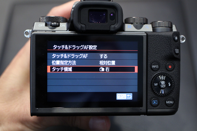キヤノン「EOS M5」ハンズオン! タッチ&ドラッグAFの衝撃。デジタル一眼レフとの距離を大幅に縮めた2