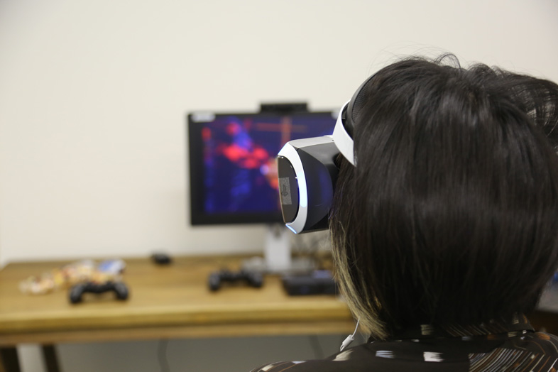 161014_psvr_rez_top.jpg