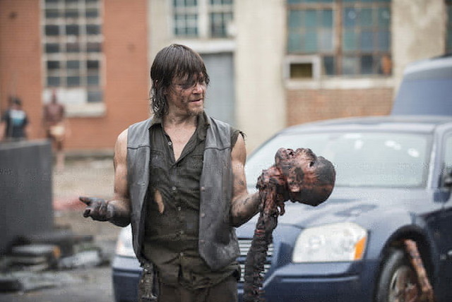 161024_walkingdead10.jpg
