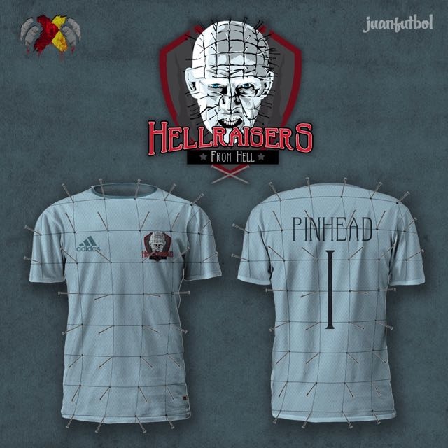 161115horrorfootball7.jpg