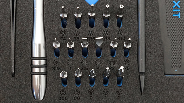 161128ifixit_diy_kit1.jpg