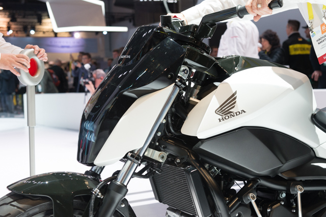 Hondaの倒れない二輪車はまさに革命。その詳細技術に迫る #CES2017 5