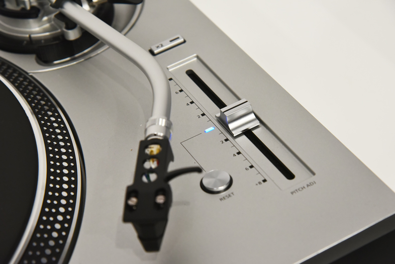 新生テクニクスから14万8000円の「SL-1200GR」。買える?買えない?05