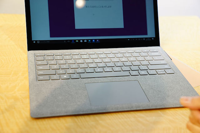 20170526_surface_04.jpg